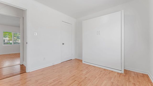 528 La Prenda Dr, Oakland, CA 94603