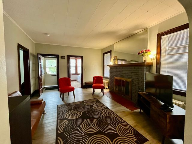 Address unavailable.