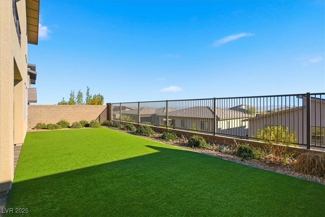 12367 Aster Hills Avenue, Las Vegas, NV 89138