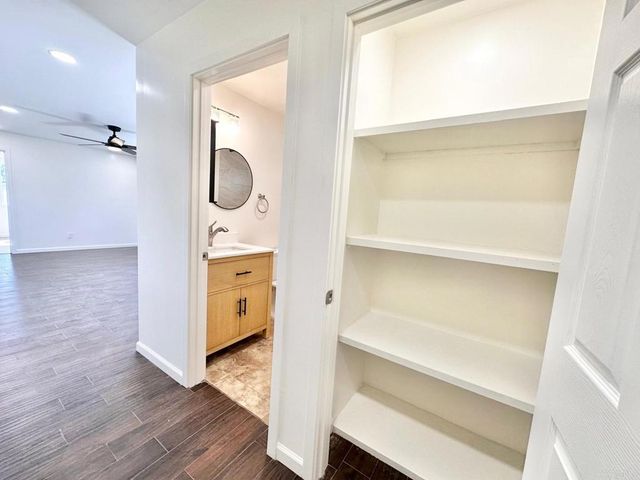 6961 Colorado Ave, La Mesa, CA 91942