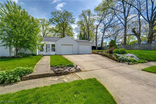 1307 Plymouth Street NW, Massillon, OH 44646