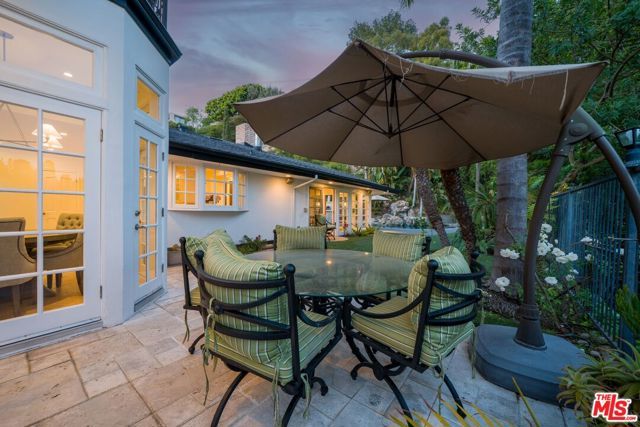 9023 Alto Cedro Drive, Beverly Hills, CA 90210