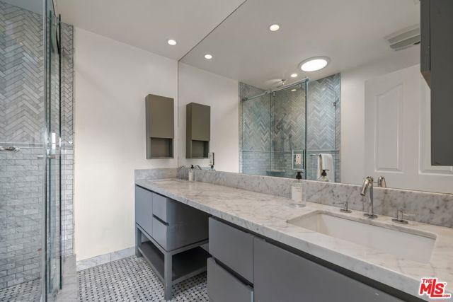 9023 Alto Cedro Drive, Beverly Hills, CA 90210
