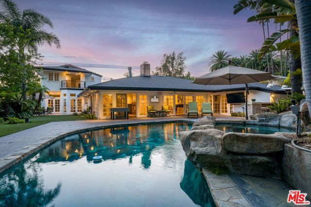 9023 Alto Cedro Drive, Beverly Hills, CA 90210