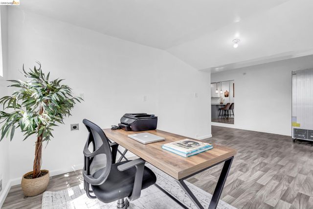 2350 W Shell Ave., Martinez, CA 94553