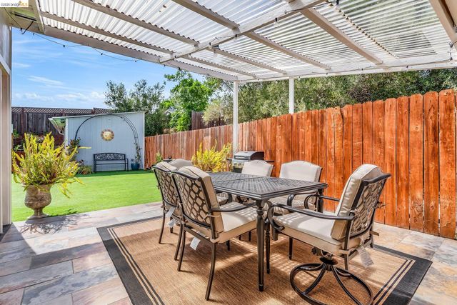 2350 W Shell Ave., Martinez, CA 94553