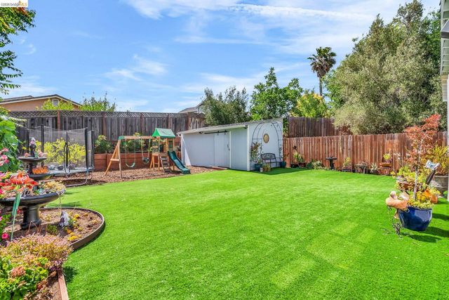 2350 W Shell Ave., Martinez, CA 94553