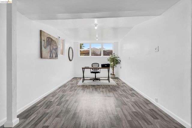 2350 W Shell Ave., Martinez, CA 94553