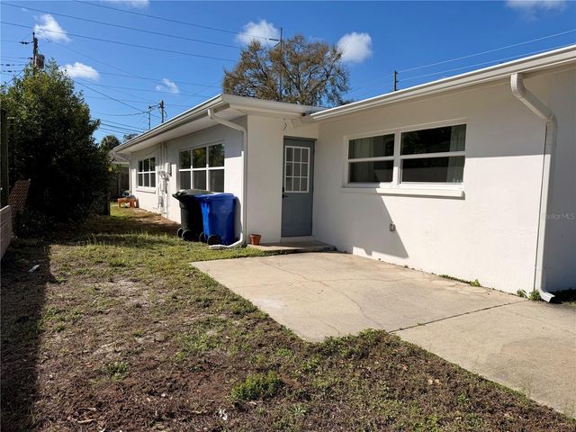523 MILWAUKEE AVENUE, Dunedin, FL 34698