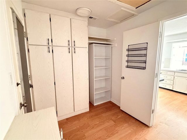 523 MILWAUKEE AVENUE, Dunedin, FL 34698