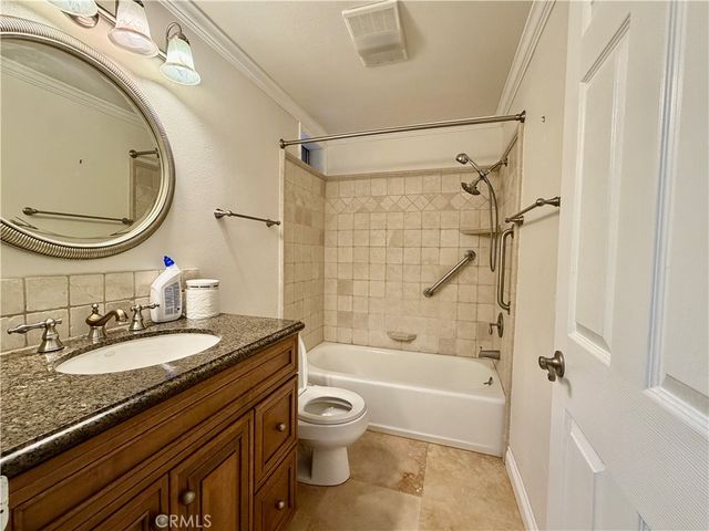 2385 Via Mariposa W 3C, Laguna Woods, CA 92637