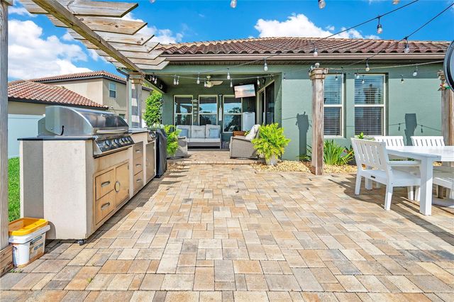 2265 BELLA LUNA CIRCLE, Lakeland, FL 33810
