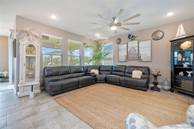 2265 BELLA LUNA CIRCLE, Lakeland, FL 33810