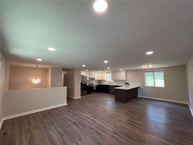 5757 Fieldstone Drive, Lithonia, GA 30038