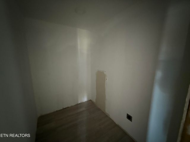 100 N Walker Lane, Oak Ridge, TN 37830