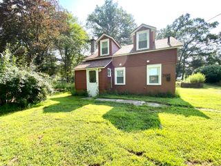 166 Firetown Road, Simsbury, CT 06070