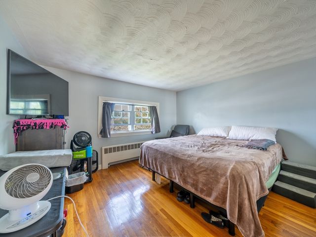 176 Reservoir Ave, Revere, MA 02151