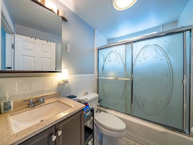 176 Reservoir Ave, Revere, MA 02151