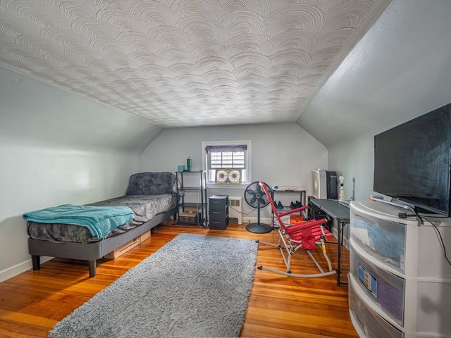 176 Reservoir Ave, Revere, MA 02151