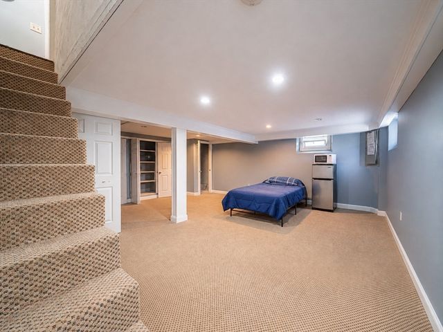 176 Reservoir Ave, Revere, MA 02151