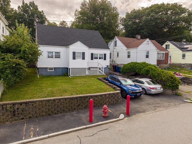 176 Reservoir Ave, Revere, MA 02151