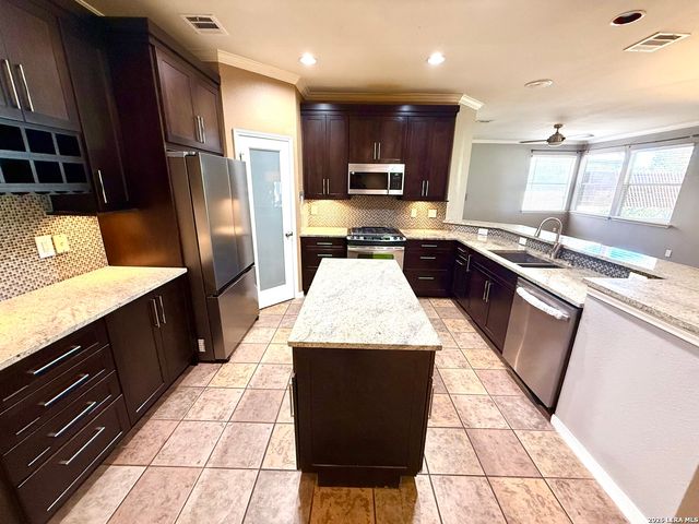 807 WINDHURST, San Antonio, TX 78258