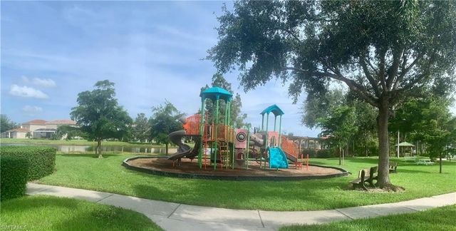 15279 Laguna Hills DR, Fort Myers, FL 33908