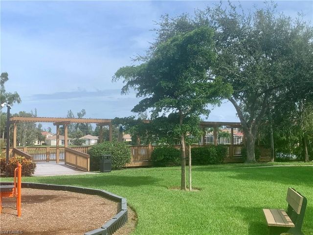 15279 Laguna Hills DR, Fort Myers, FL 33908