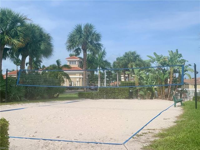 15279 Laguna Hills DR, Fort Myers, FL 33908