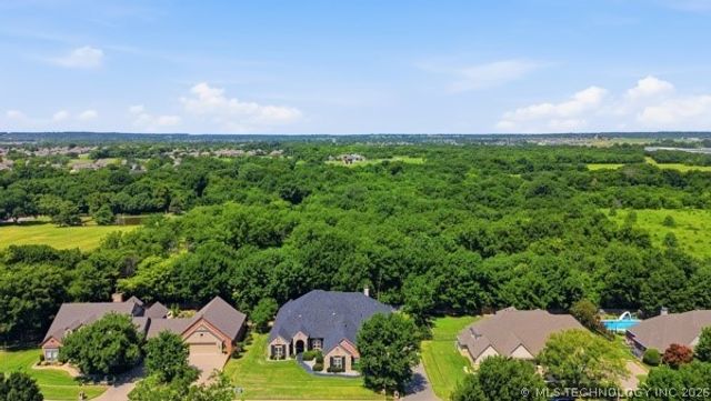13994 S Hudson Avenue, Bixby, OK 74008