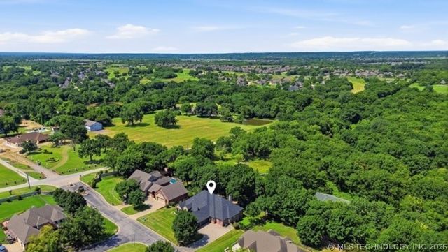 13994 S Hudson Avenue, Bixby, OK 74008