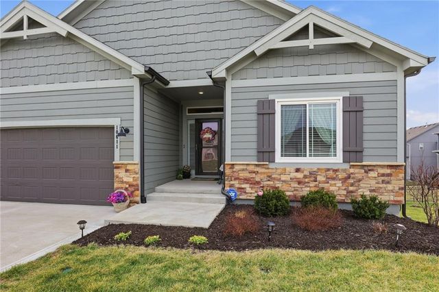 10611 N Holly Street, Kansas City, MO 64155