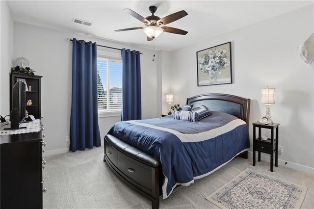 10611 N Holly Street, Kansas City, MO 64155