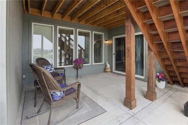 10611 N Holly Street, Kansas City, MO 64155