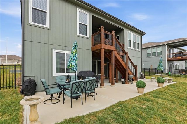 10611 N Holly Street, Kansas City, MO 64155