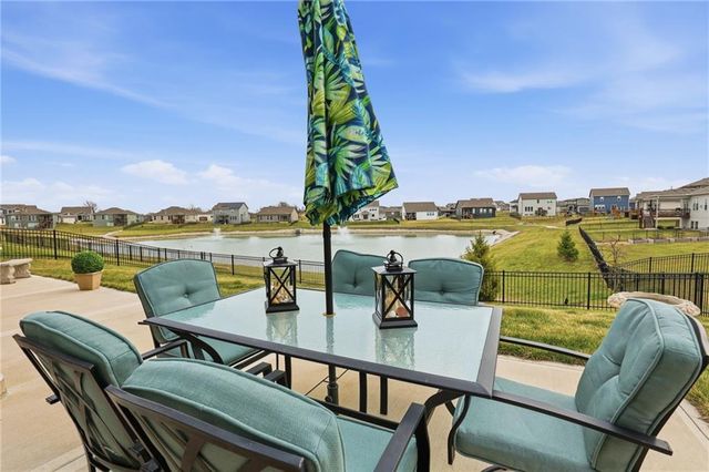 10611 N Holly Street, Kansas City, MO 64155