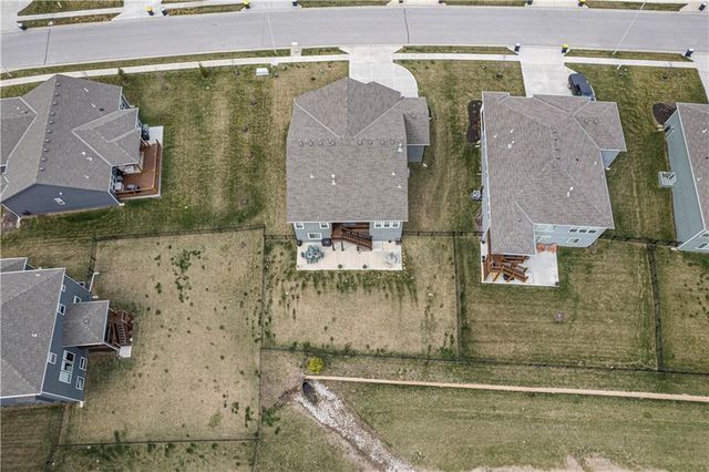 10611 N Holly Street, Kansas City, MO 64155