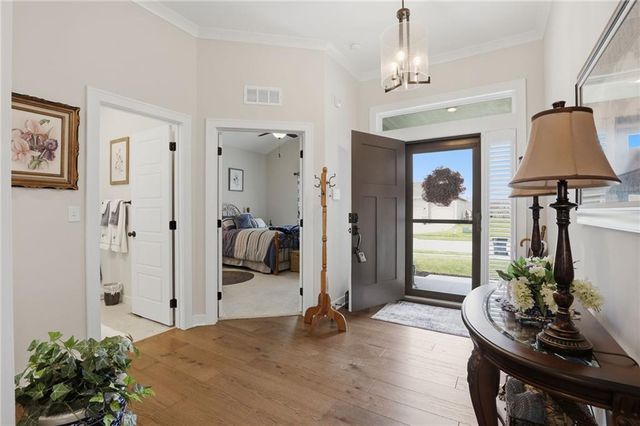 10611 N Holly Street, Kansas City, MO 64155