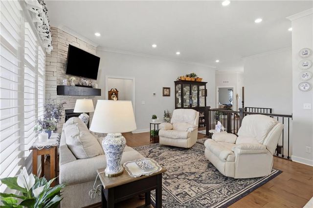 10611 N Holly Street, Kansas City, MO 64155