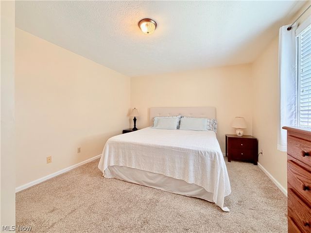 613 Mckenna Drive, Williamstown, WV 26187