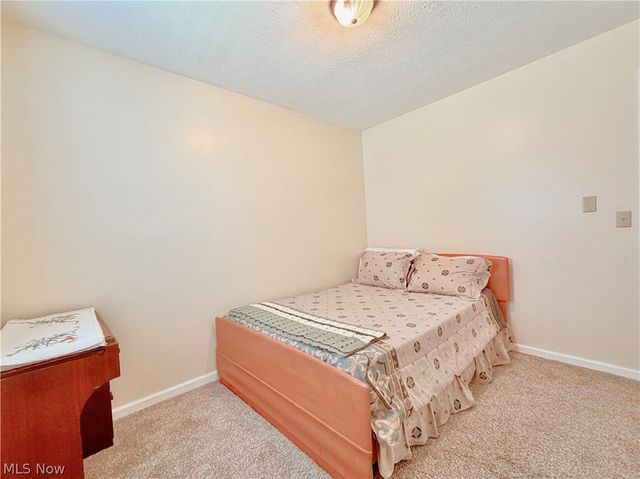 613 Mckenna Drive, Williamstown, WV 26187