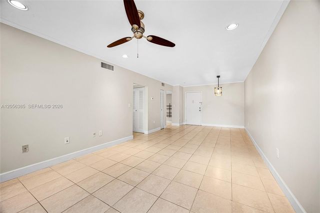 8261 SW 128th Street 207, Pinecrest, FL 33156