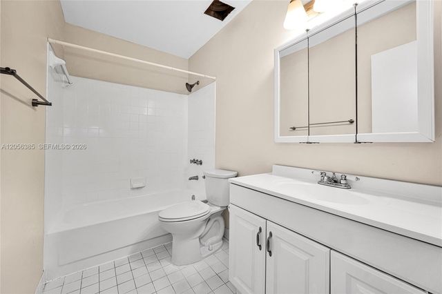 8261 SW 128th Street 207, Pinecrest, FL 33156
