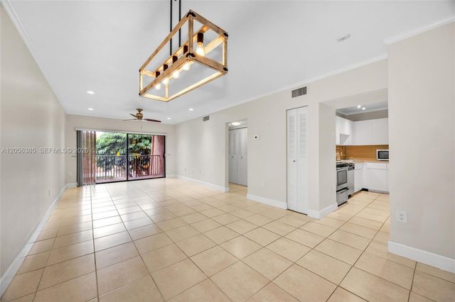 8261 SW 128th Street 207, Pinecrest, FL 33156