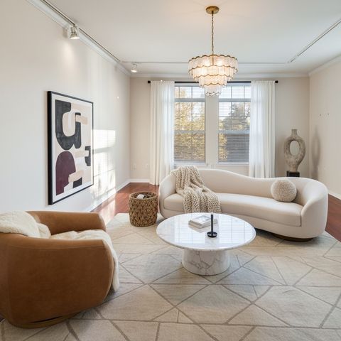 2305 Worthington Street 216, Dallas, TX 75204