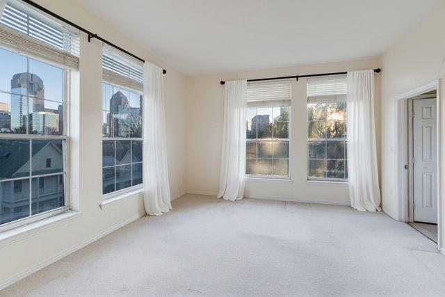 2305 Worthington Street 216, Dallas, TX 75204