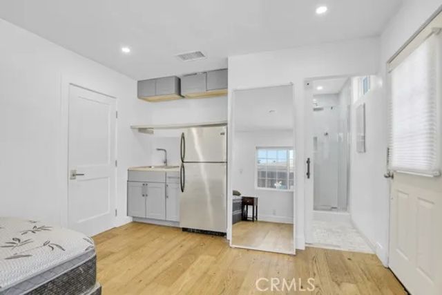 7434 Nestle, Reseda, CA 91335