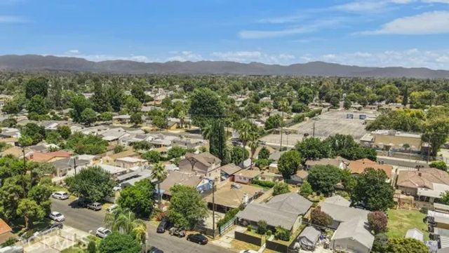7434 Nestle, Reseda, CA 91335