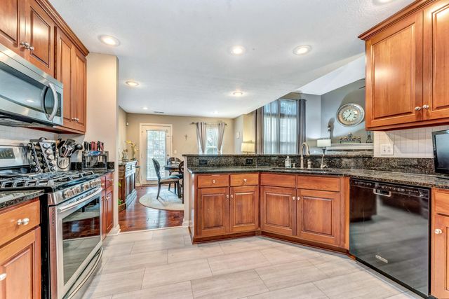 5039 Calais Drive, Columbus, OH 43221