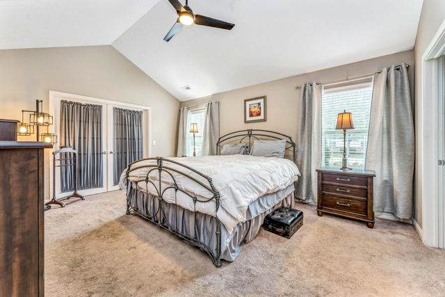 5039 Calais Drive, Columbus, OH 43221